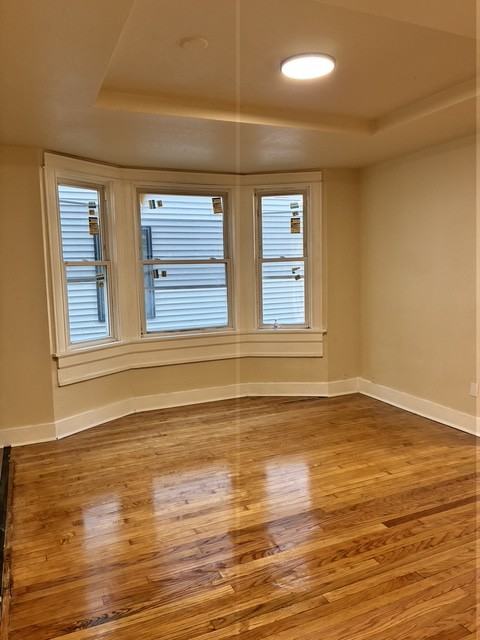 623 W Clarke St #1 - Photo 2 of 7