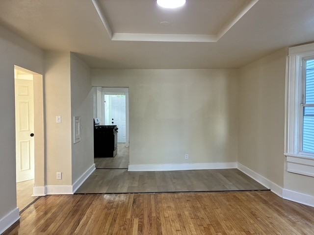 623 W Clarke St #1 - Photo 5 of 7