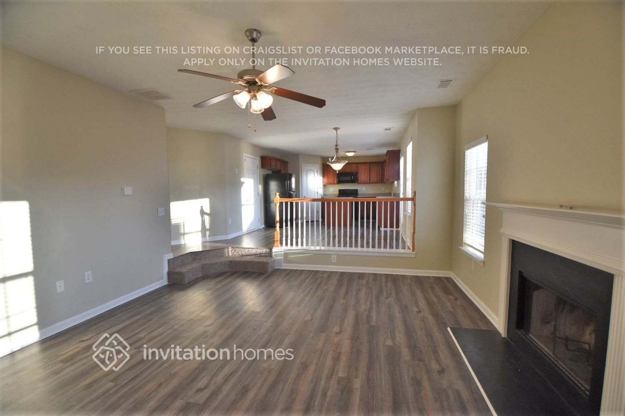 4351 Prather Son Dr - Photo 3 of 17