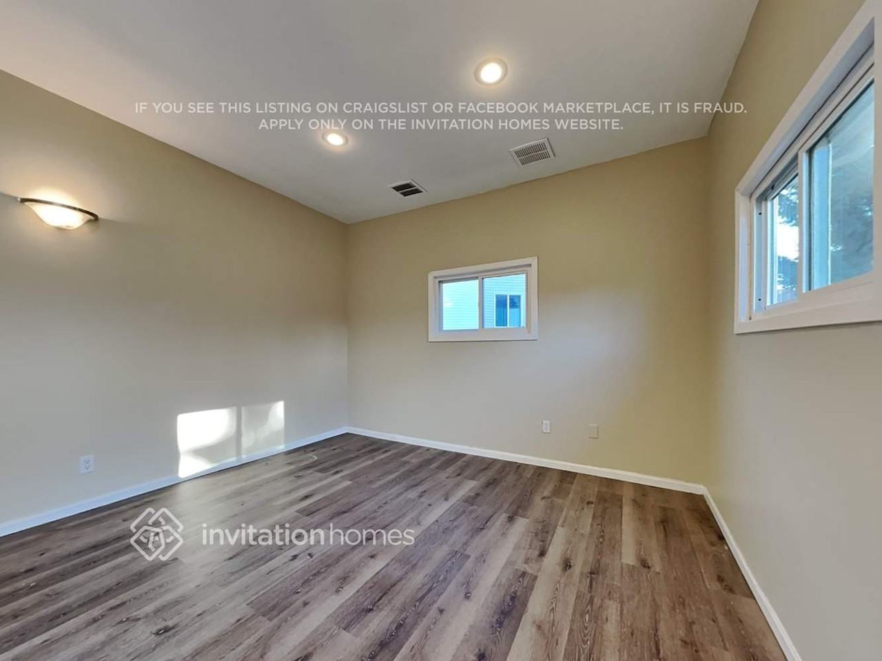 7539 Brunswick Ave N - Photo 6 of 23