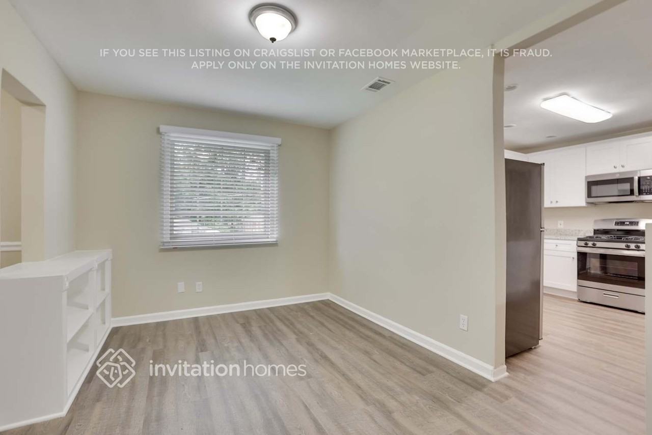 1266 Richard Rd - Photo 4 of 26