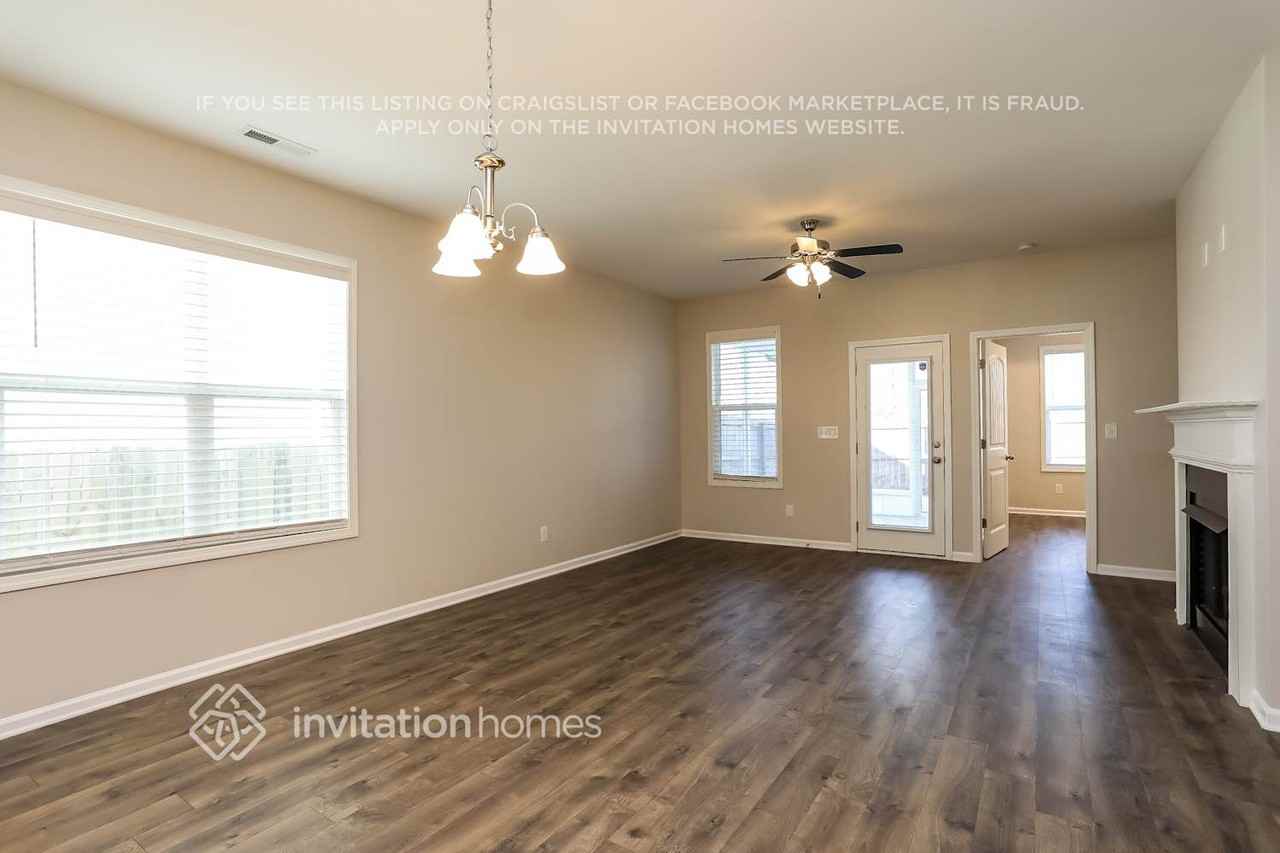 162 Crawford Pkwy - Photo 4 of 15