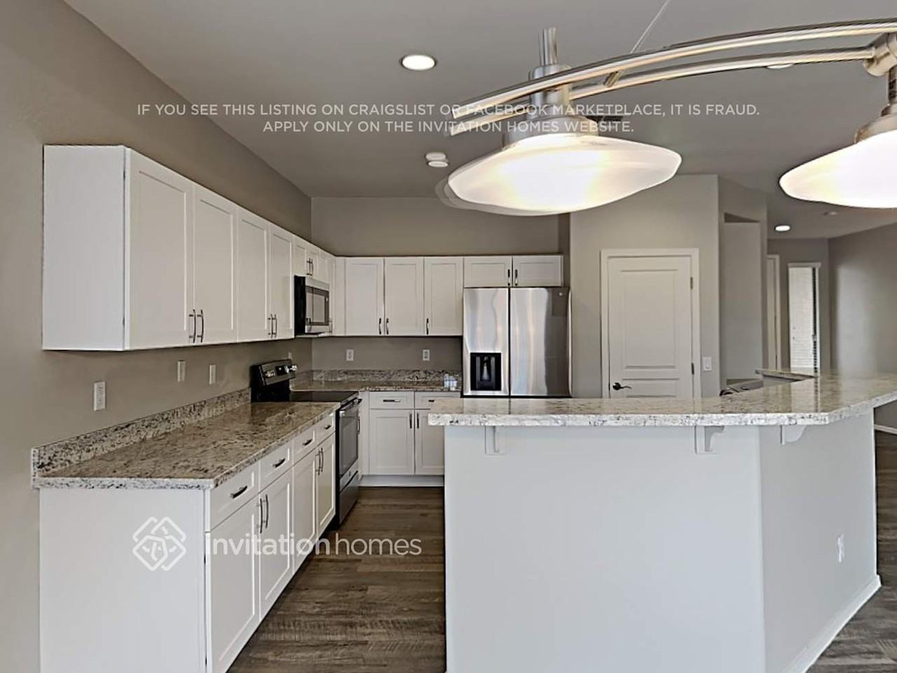 2425 W Ellis St - Photo 6 of 18