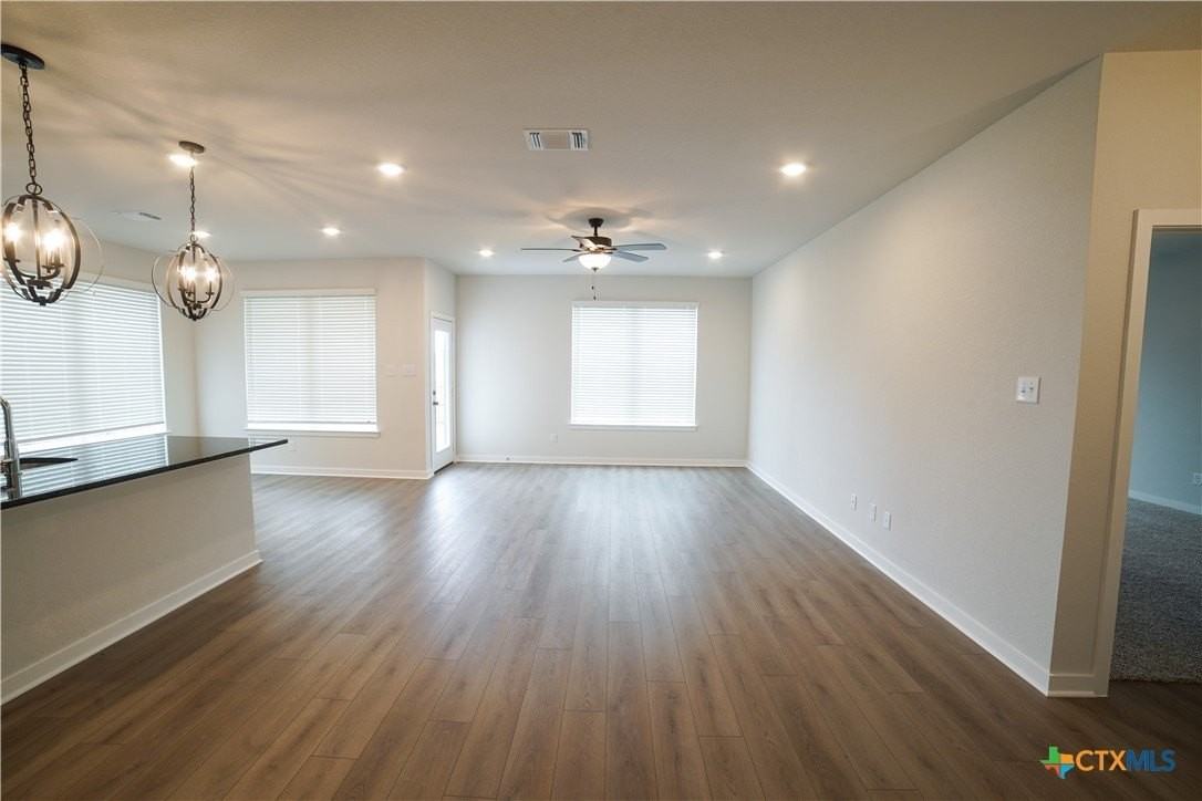 5109 Pollack Ln - Photo 2 of 28