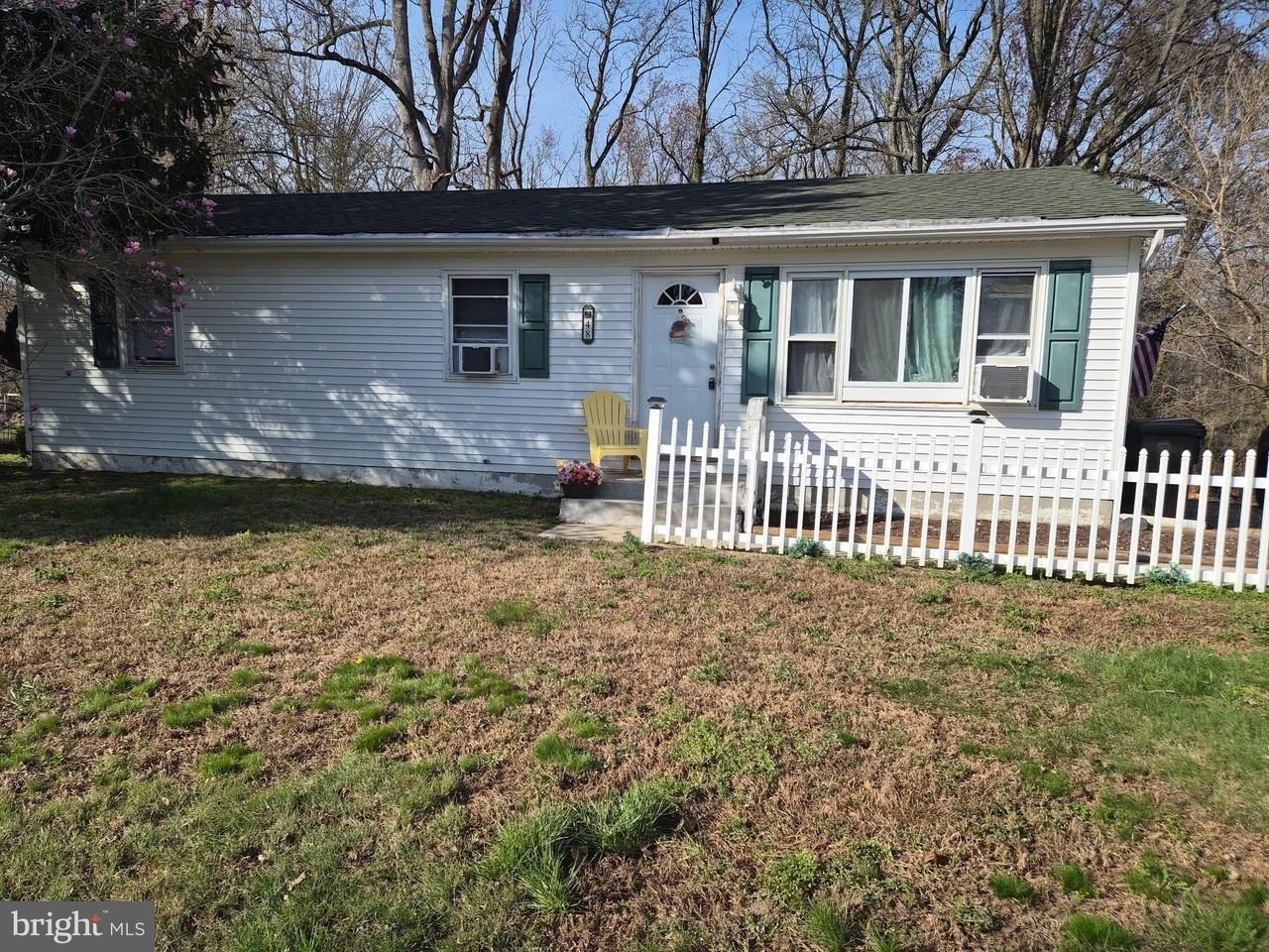 48 Appalachian Dr - Photo 2 of 12
