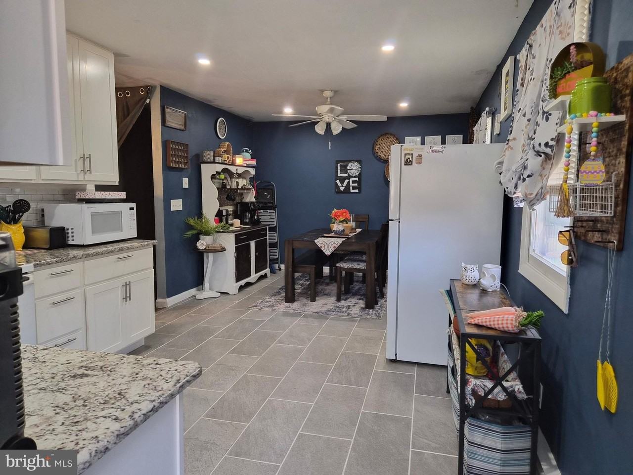 48 Appalachian Dr - Photo 4 of 12