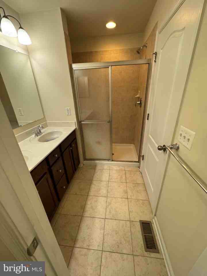 7478 Tanyard Knoll Ln - Photo 7 of 43