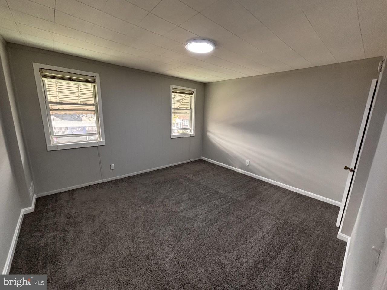 1723 Malvern St - Photo 6 of 13