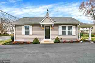 1711 Wilson Point Rd - Photo 1 of 1
