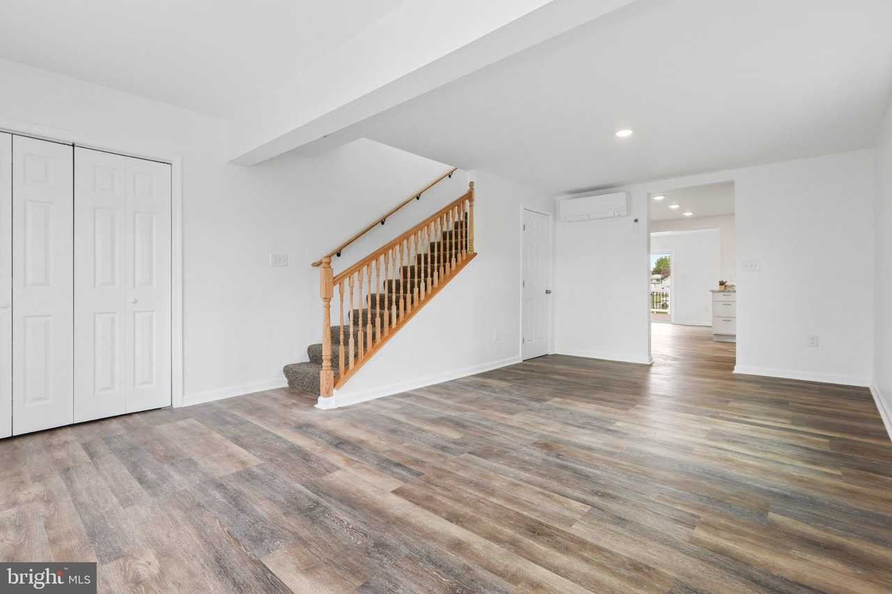 7312 Geise Ave - Photo 4 of 34