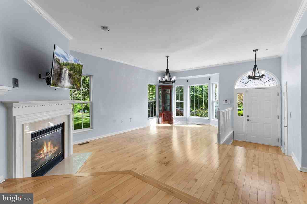 19066 Sawyer Ter - Photo 6 of 49