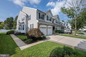 featured image of 33 Weaver Dr