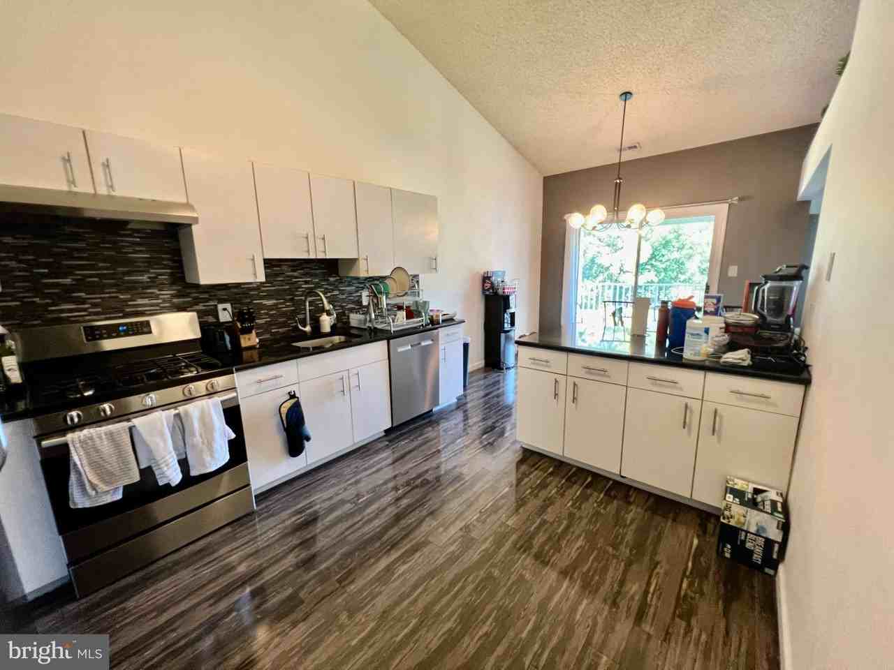 914 Eagles Chase Dr - Photo 6 of 14