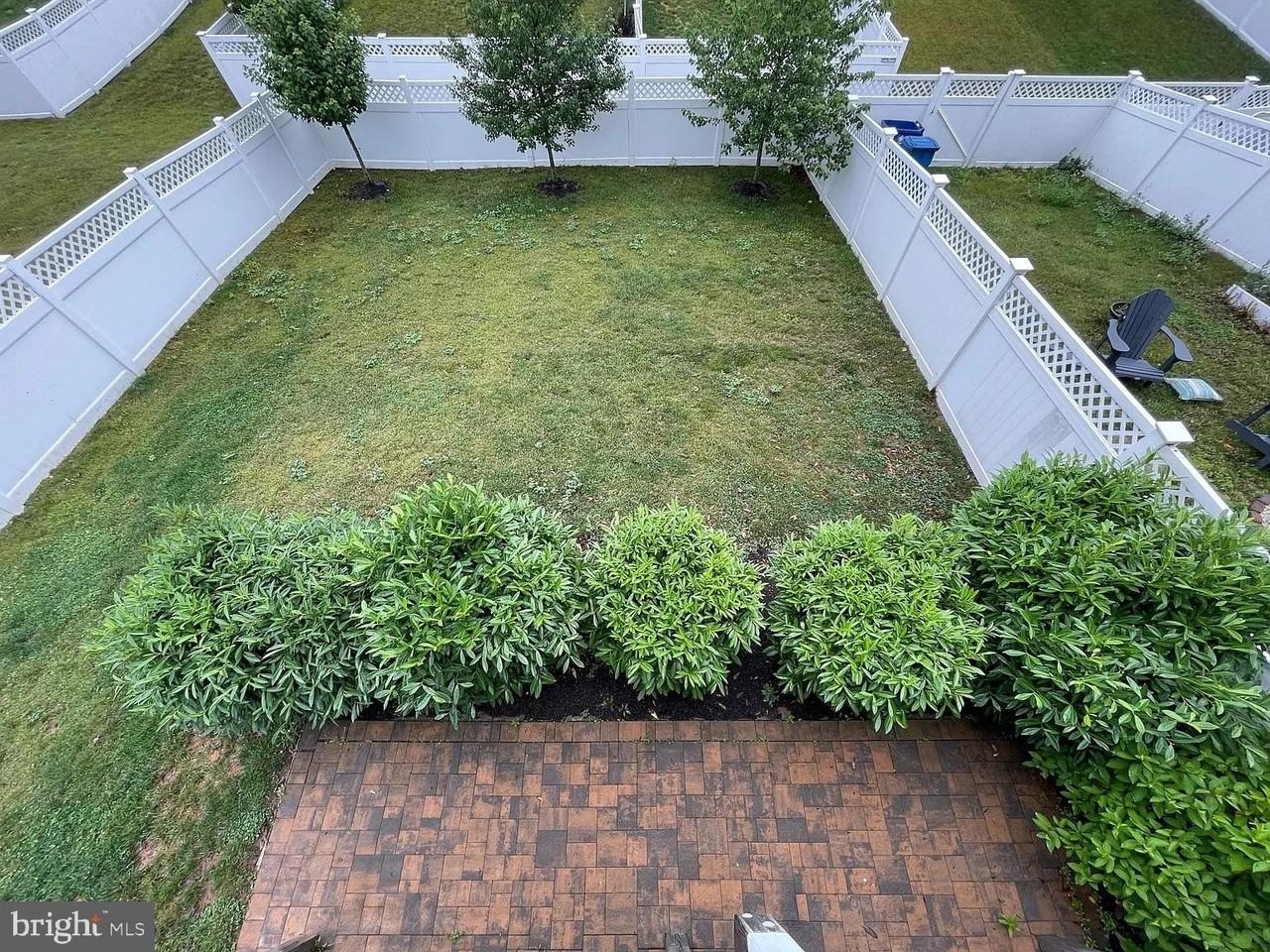 119 Kingsley Dr - Photo 6 of 6
