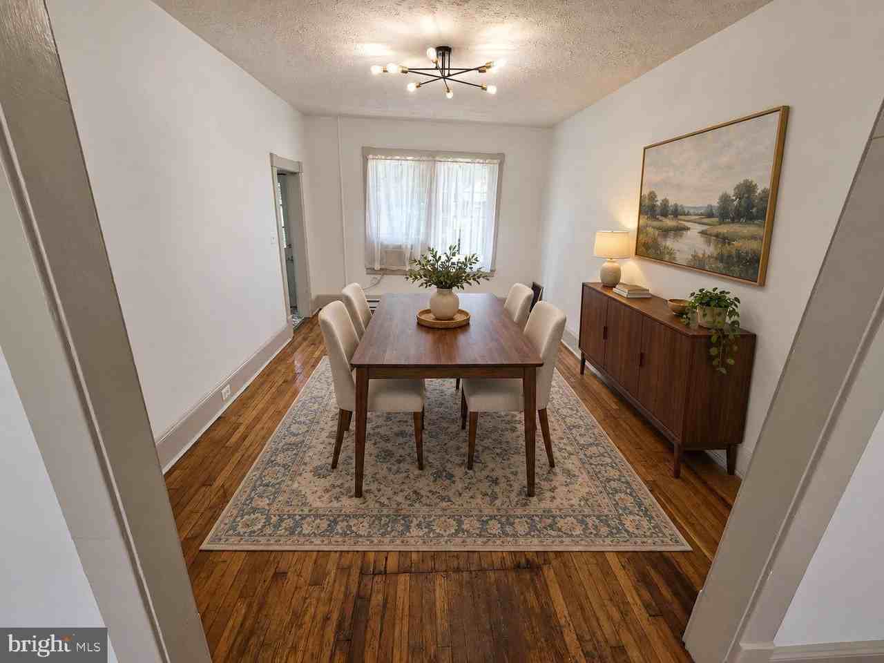 423 National Ave - Photo 3 of 10