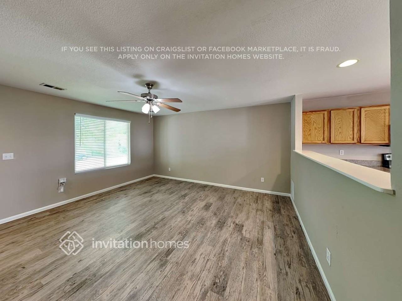 1465 Hummingbird Cir - Photo 5 of 21