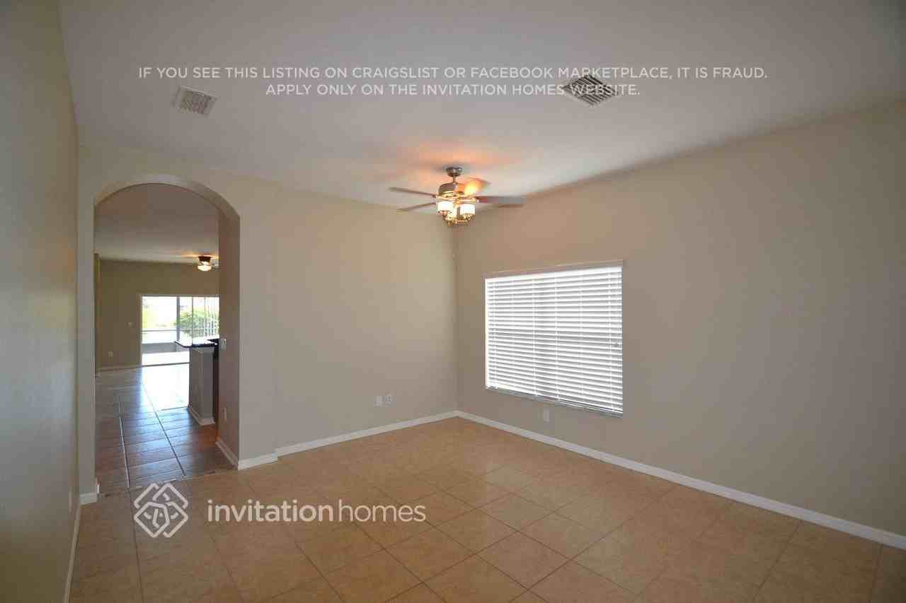7935 113th Avenue Cir E - Photo 4 of 20