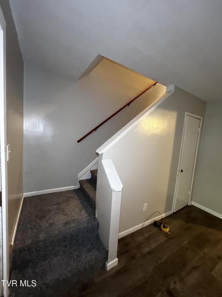 1419 Colony Park Dr #16 - Photo 3 of 38