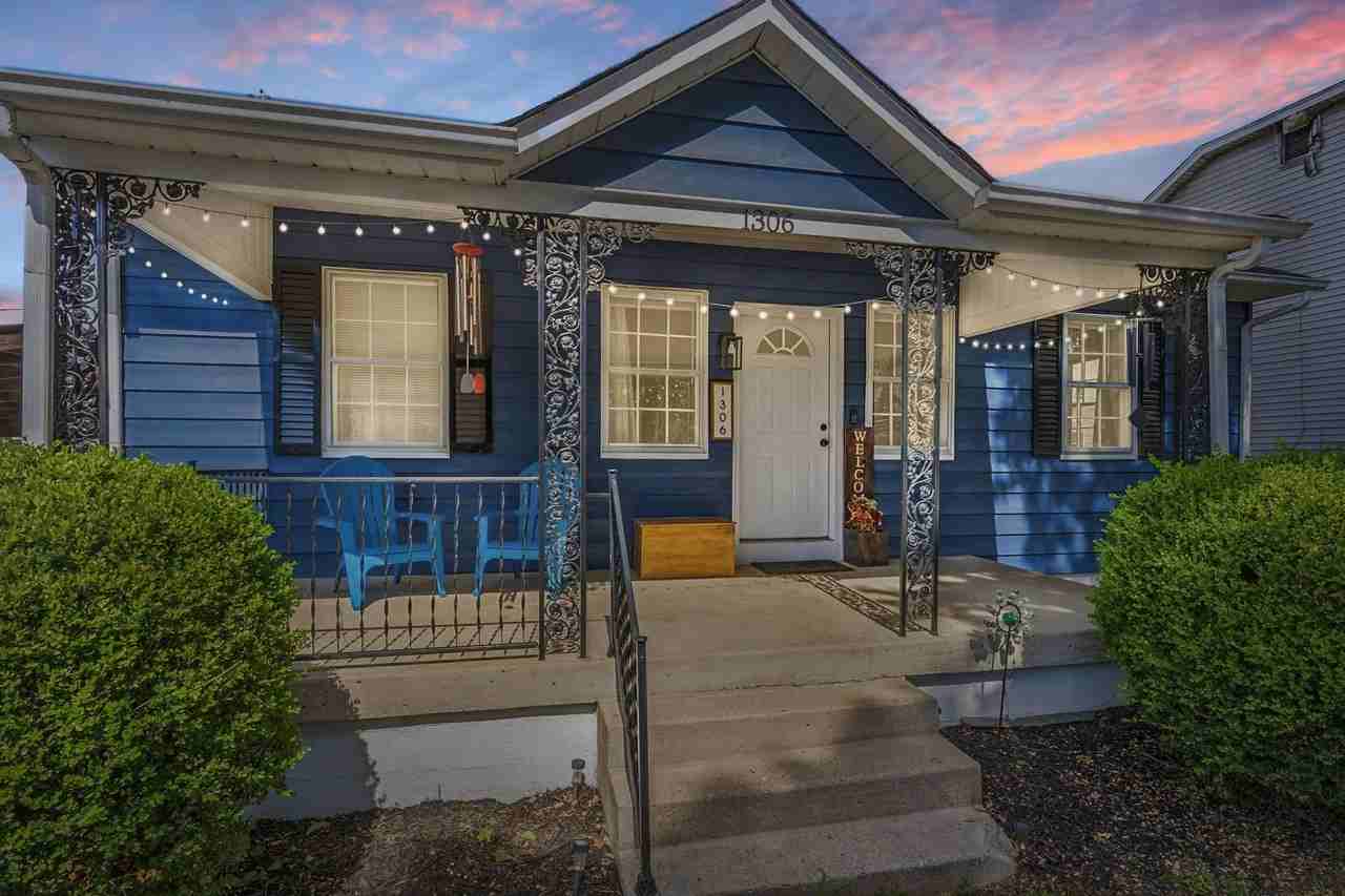 1306 Berry St - Photo 2 of 35