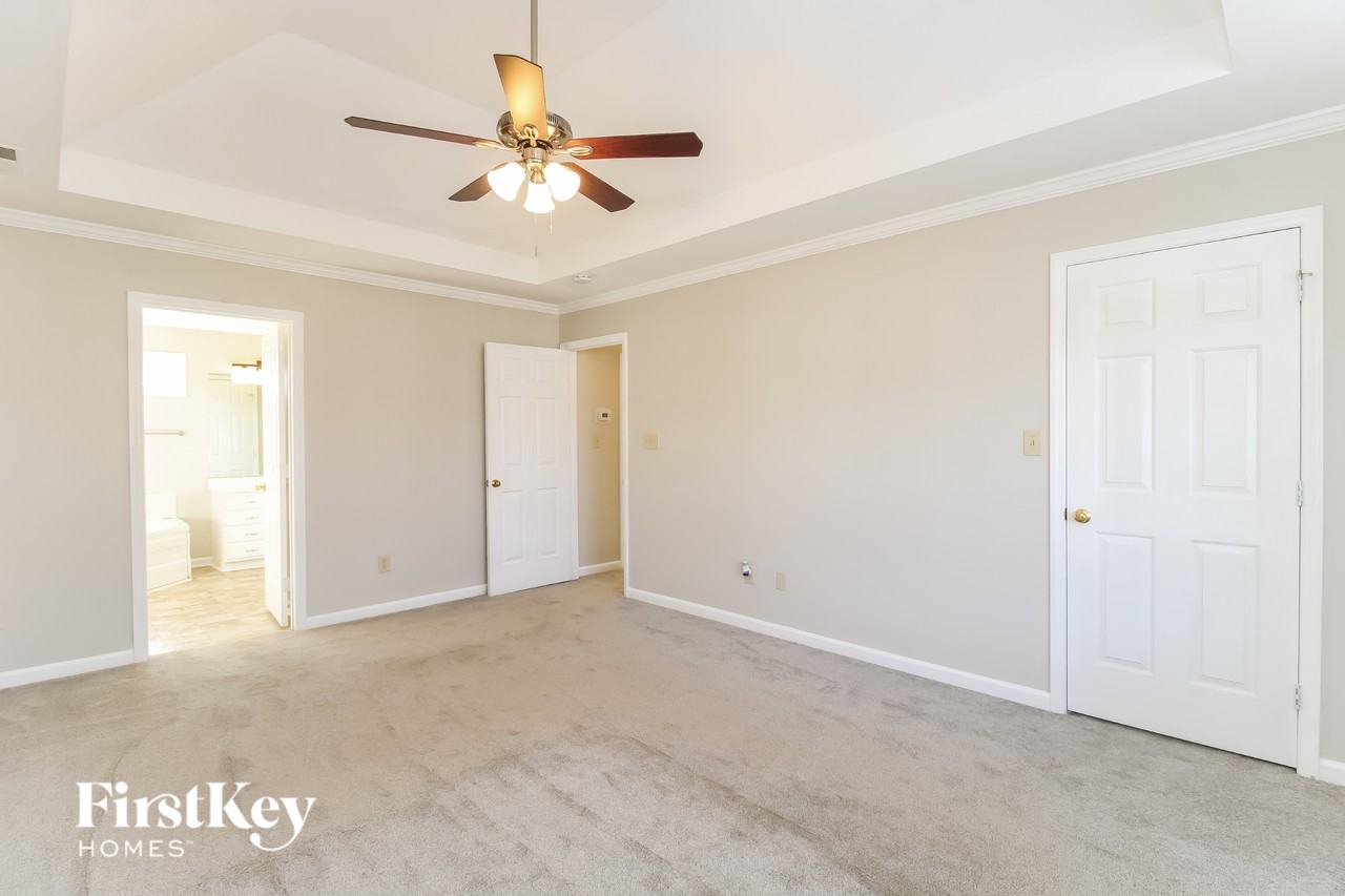 7504 Harpers Crossing Ln - Photo 7 of 15