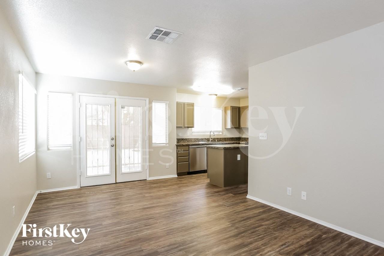 6721 Rancho Santa Fe Dr - Photo 6 of 15