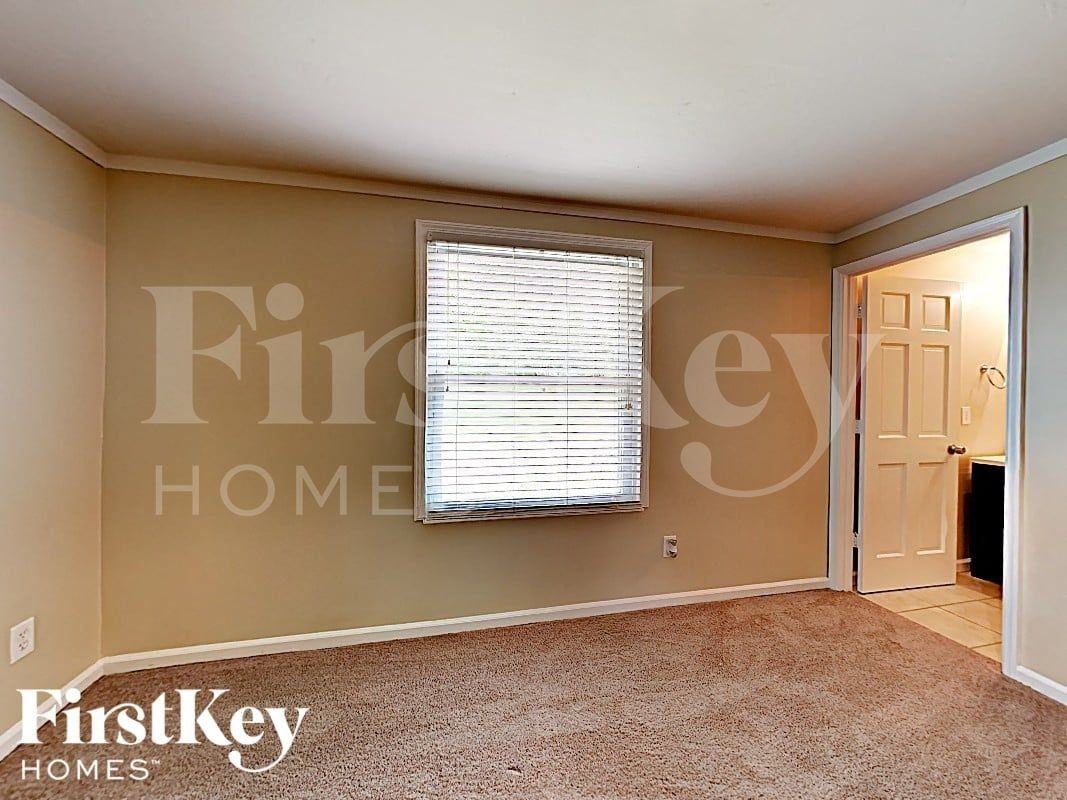 7209 Brigmore Dr - Photo 7 of 13