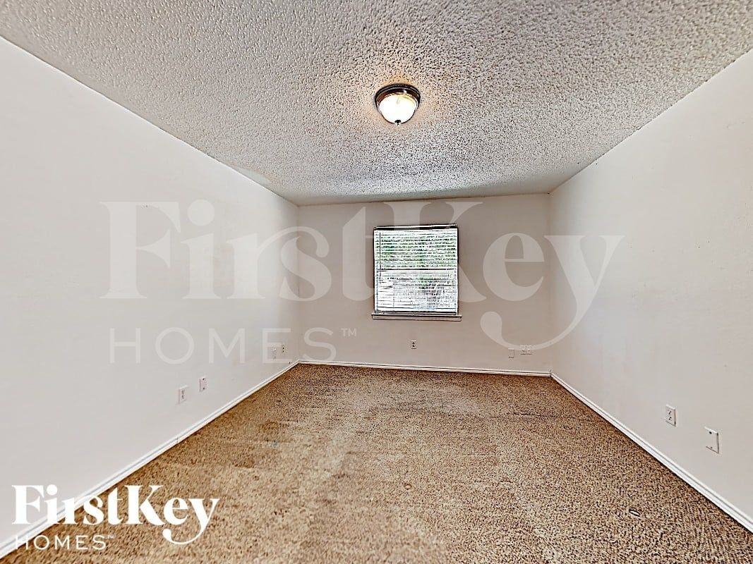 6441 Alta Vista Dr - Photo 7 of 17