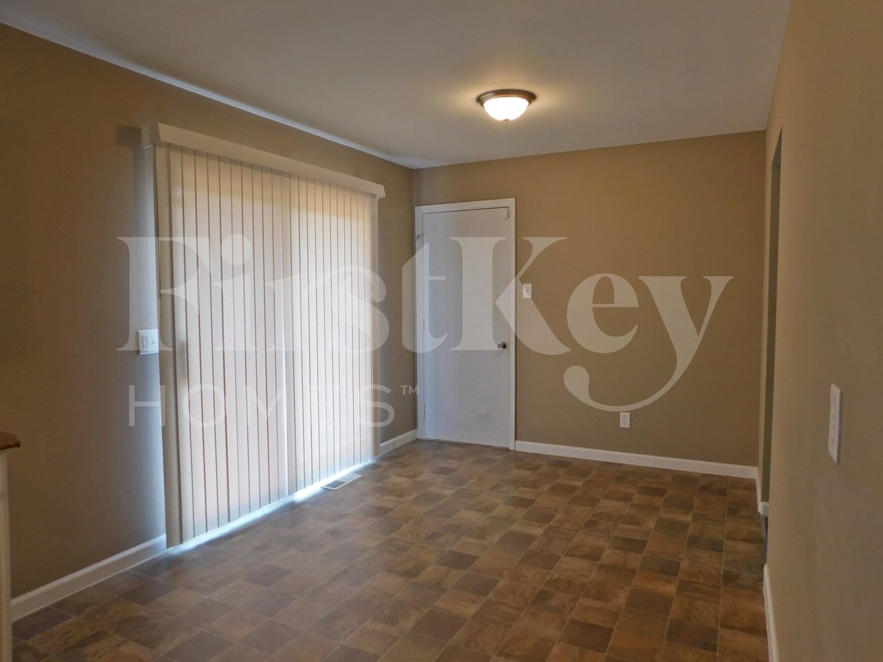 20 Gray Brooke Ln - Photo 7 of 34