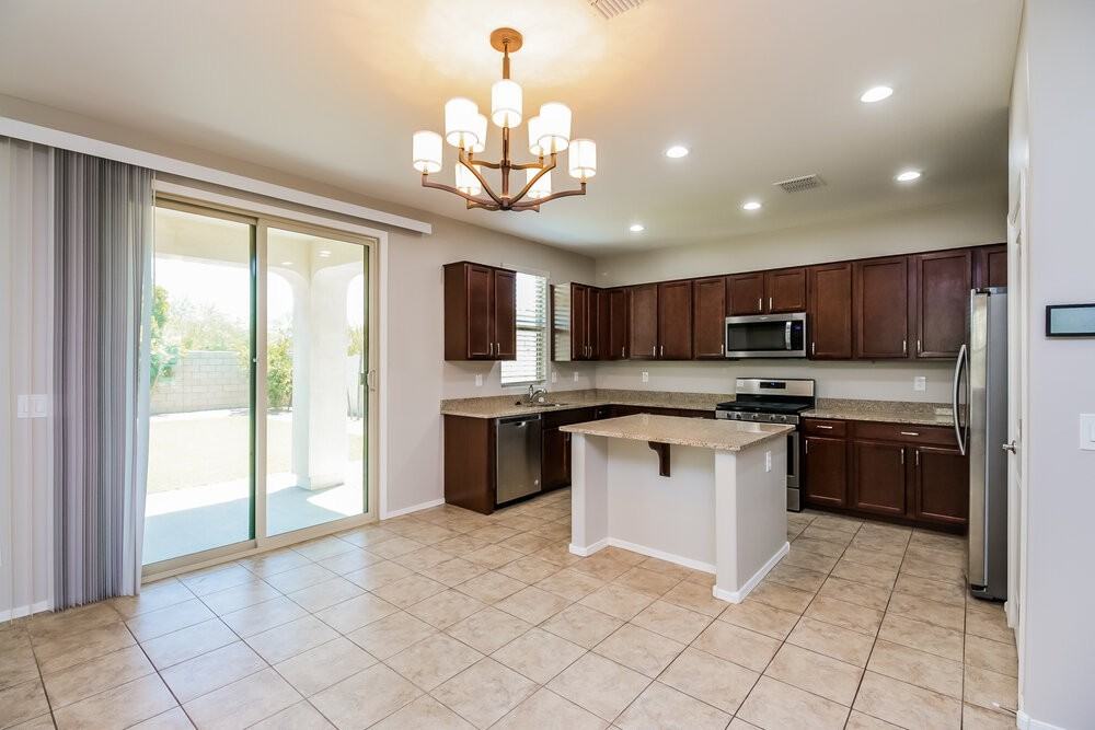 5235 S Hadron - Photo 6 of 17