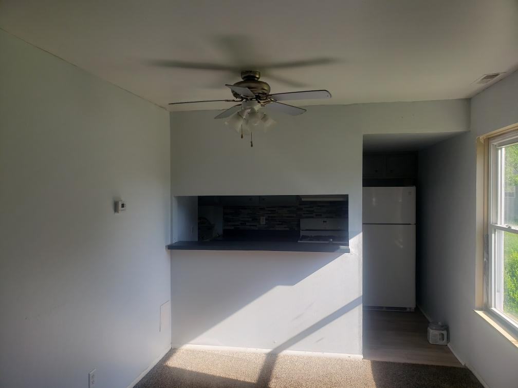 816 W 59th Pl #A - Photo 5 of 11
