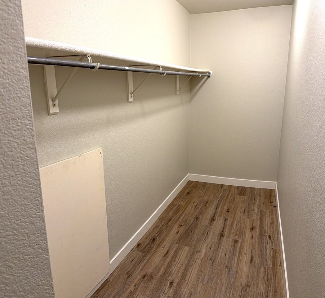 506 Maple St - Photo 5 of 15