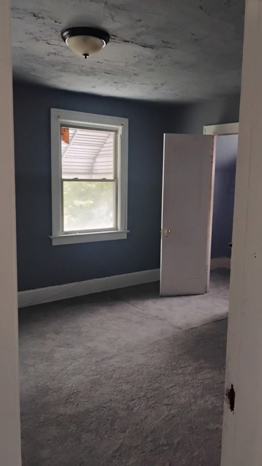 3370 E 135th St - Photo 7 of 21