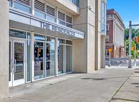 featured image of 20 Livingston Ave