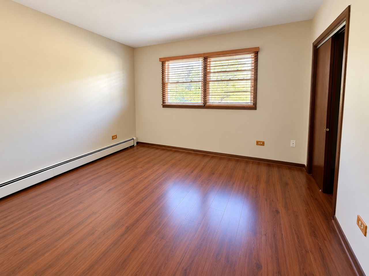 7701 S Roberts Rd #2W - Photo 6 of 7