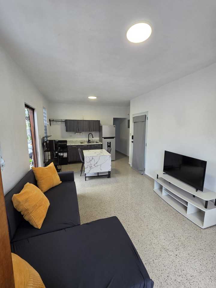 1070 Calle 12 Capetillo - Photo 2 of 11