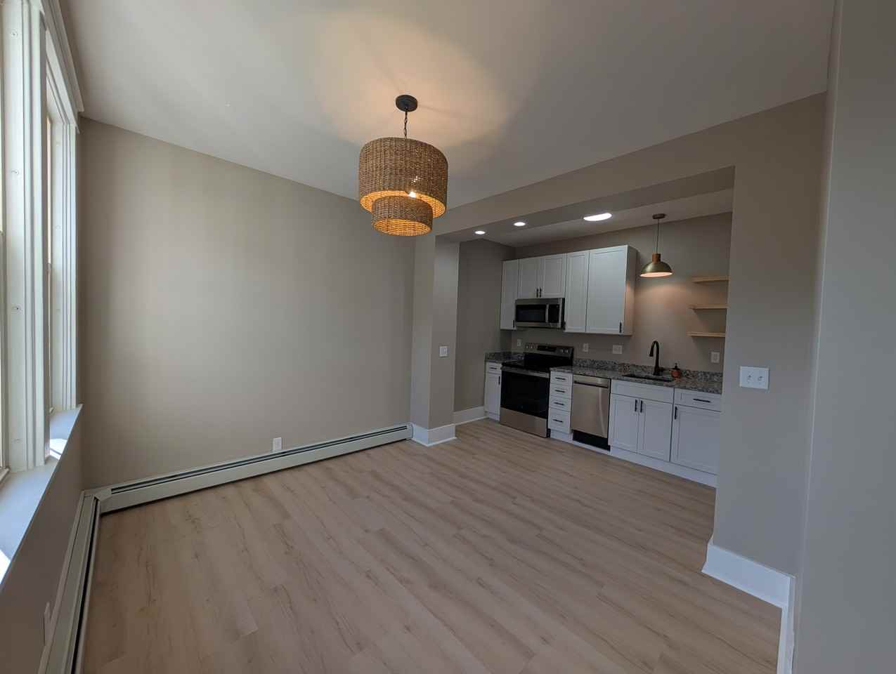 128 Garland St #1 - Photo 4 of 7