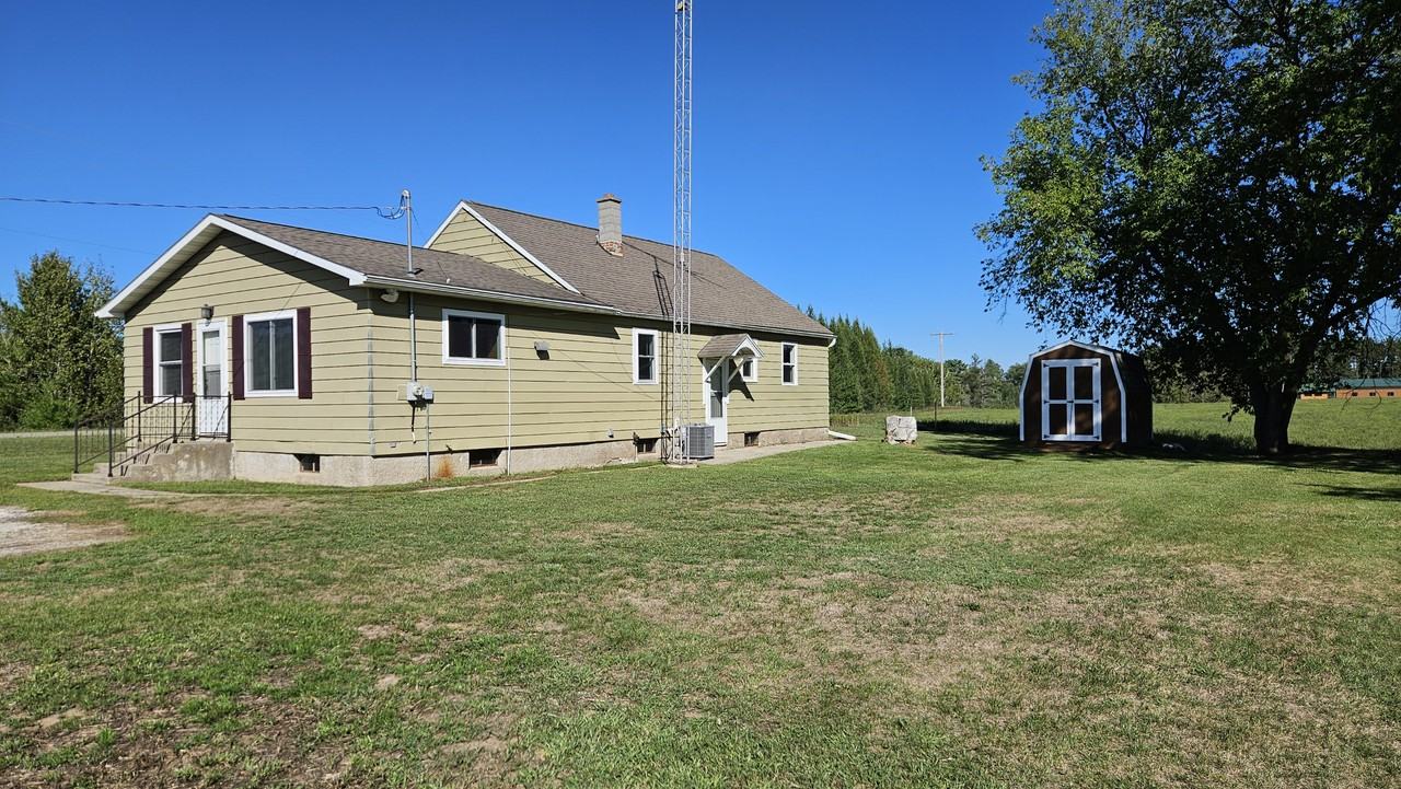 W5349 County Road 338 - Photo 2 of 9