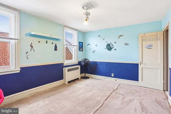 1312 Saint Vincent St - Photo 2 of 18
