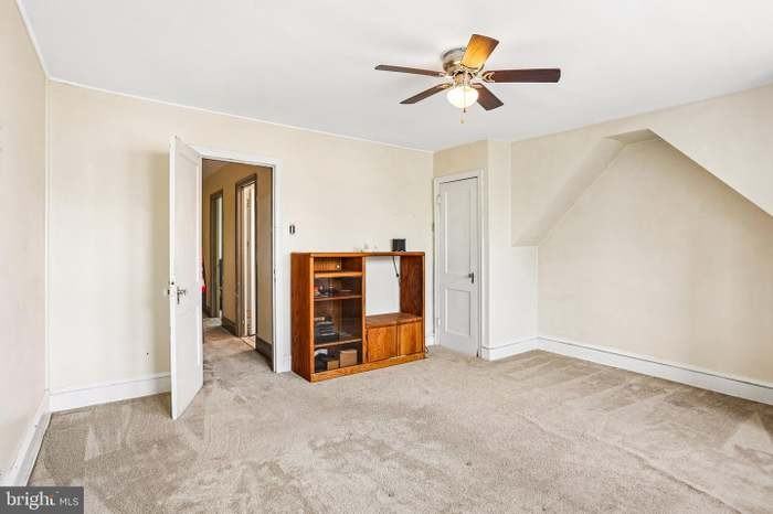1312 Saint Vincent St - Photo 3 of 18