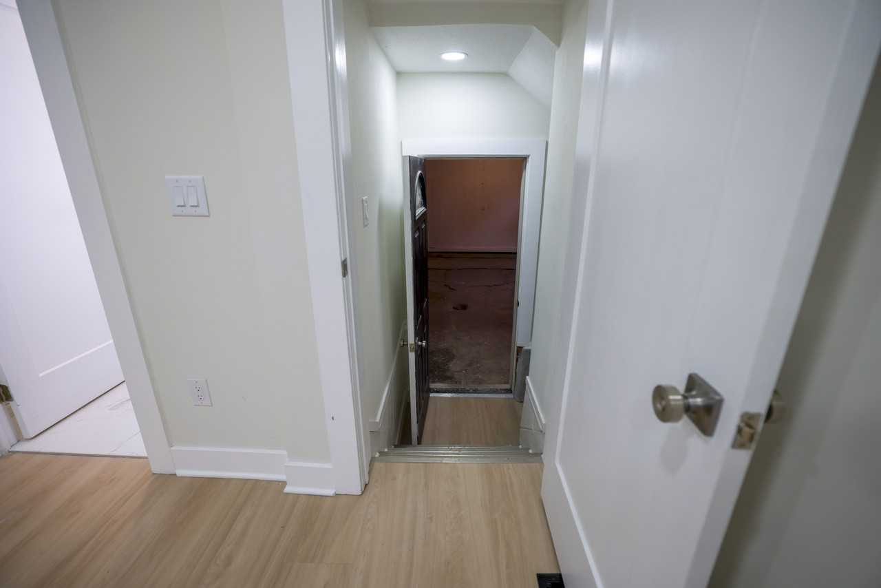 414 E Sheridan Ave #MAIN - Photo 3 of 22