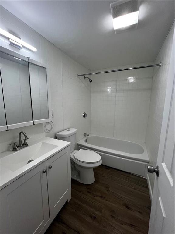 1890 Broad St ##108 - Photo 7 of 9