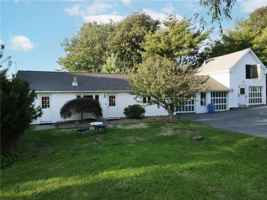 featured image of 534 Aquidneck Ave ##A