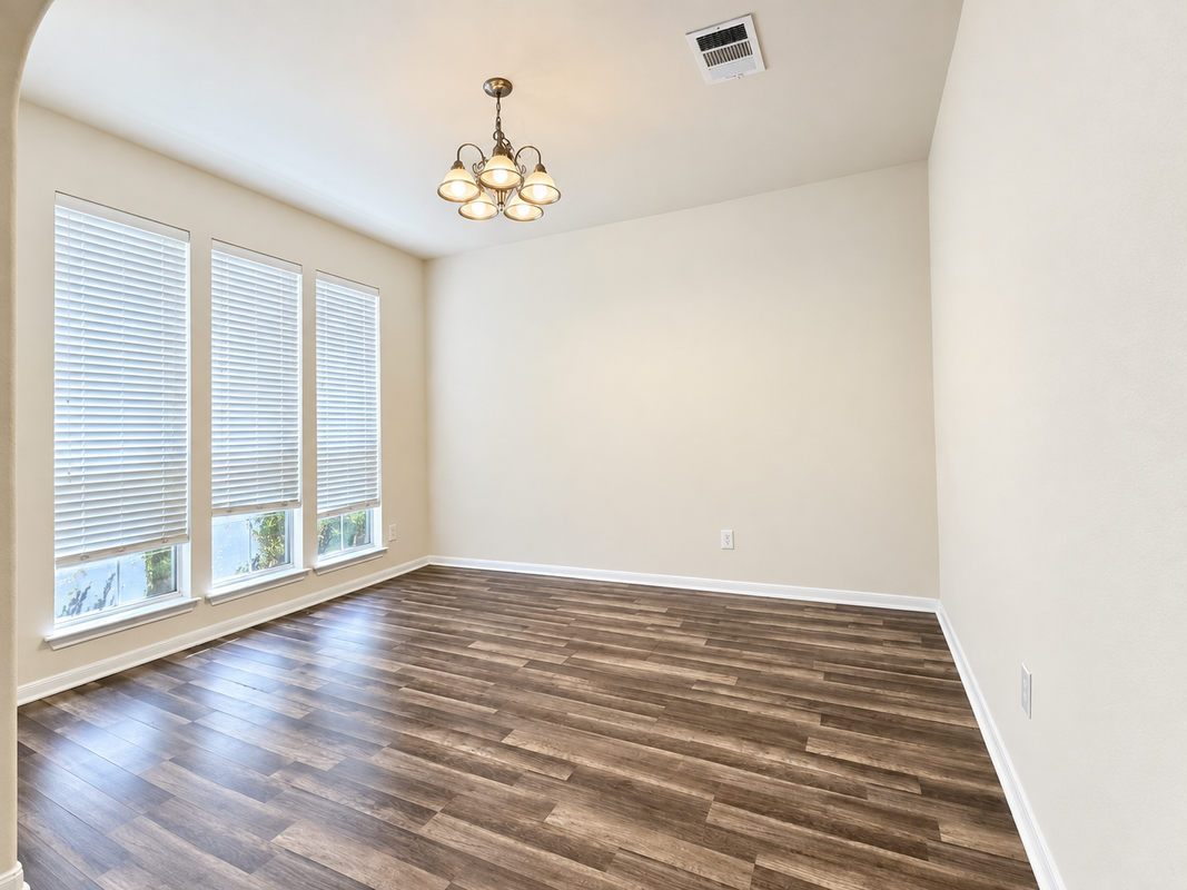 906 Mesquite Hollow Pl - Photo 6 of 19