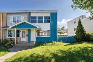 1931 S Hall St - Photo 1 of 1