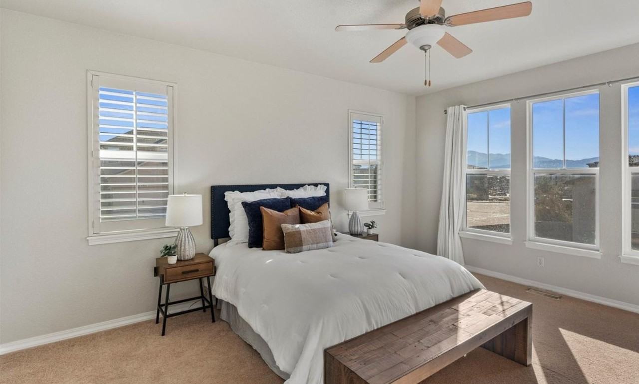 9906 San Luis Park Ct - Photo 4 of 50