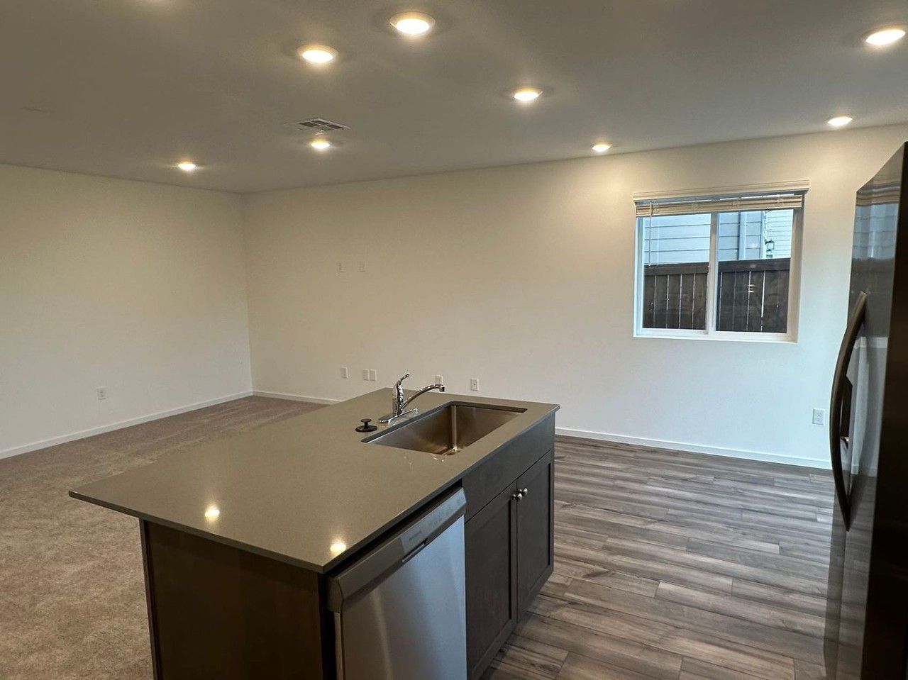 1240 Nolan Ave Se - Photo 3 of 13