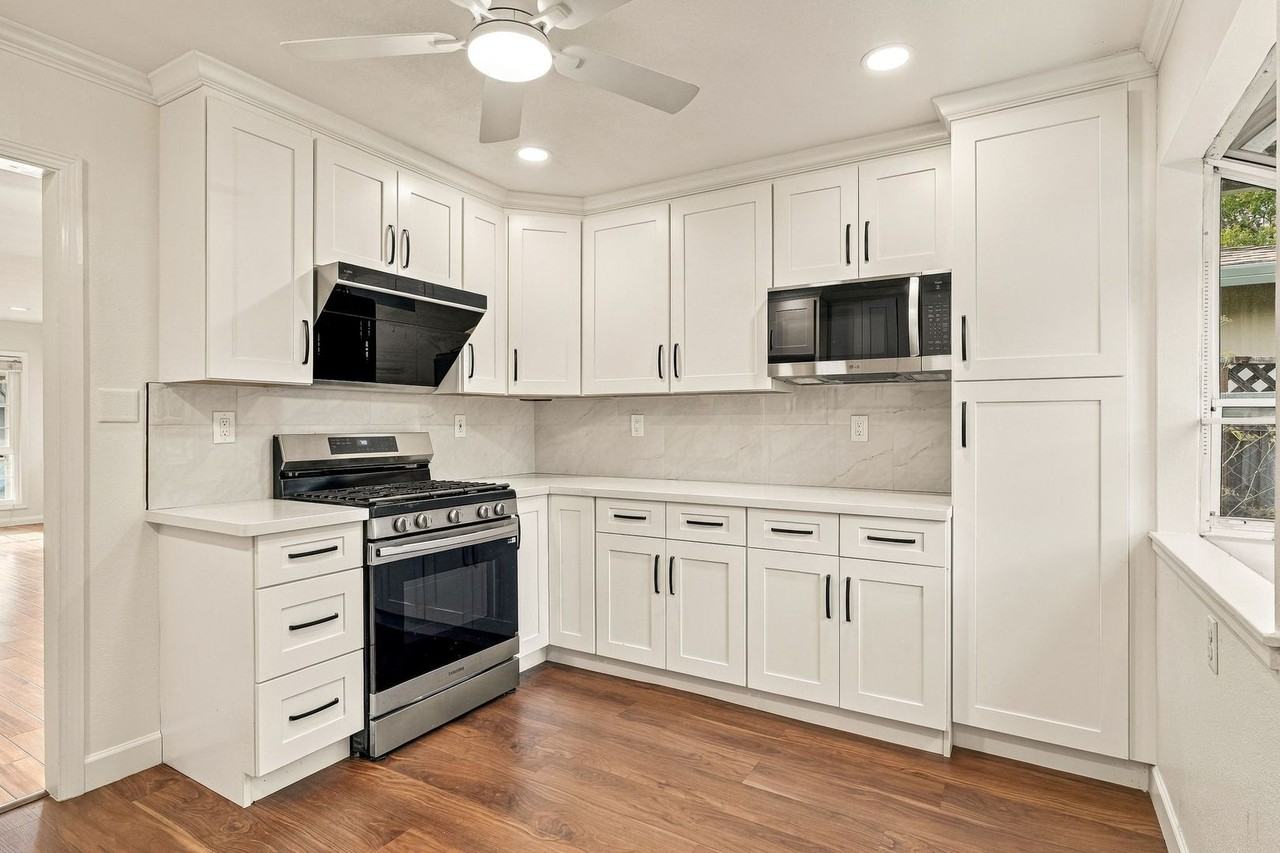 633 Azevedo Ct - Photo 6 of 28
