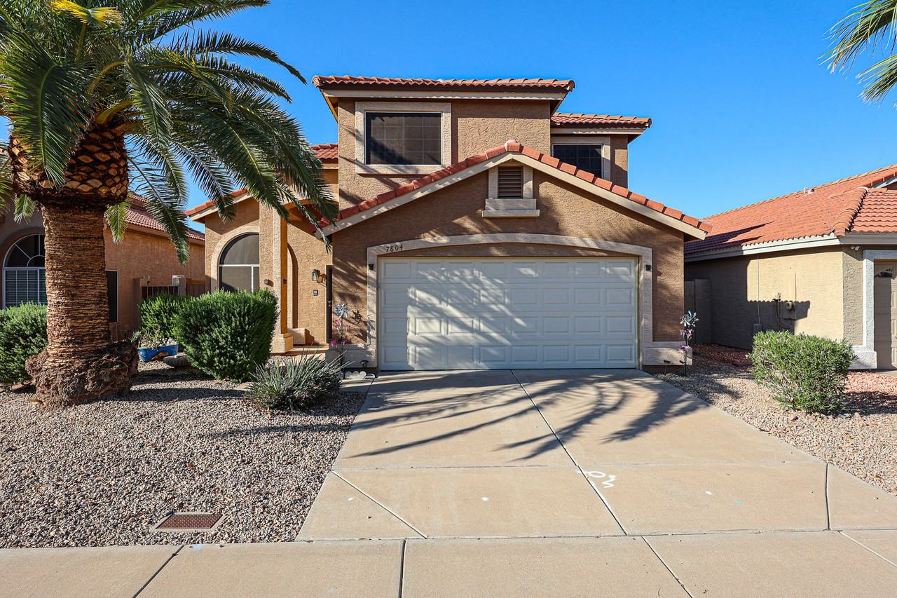 7804 W Julie Dr - Photo 2 of 50