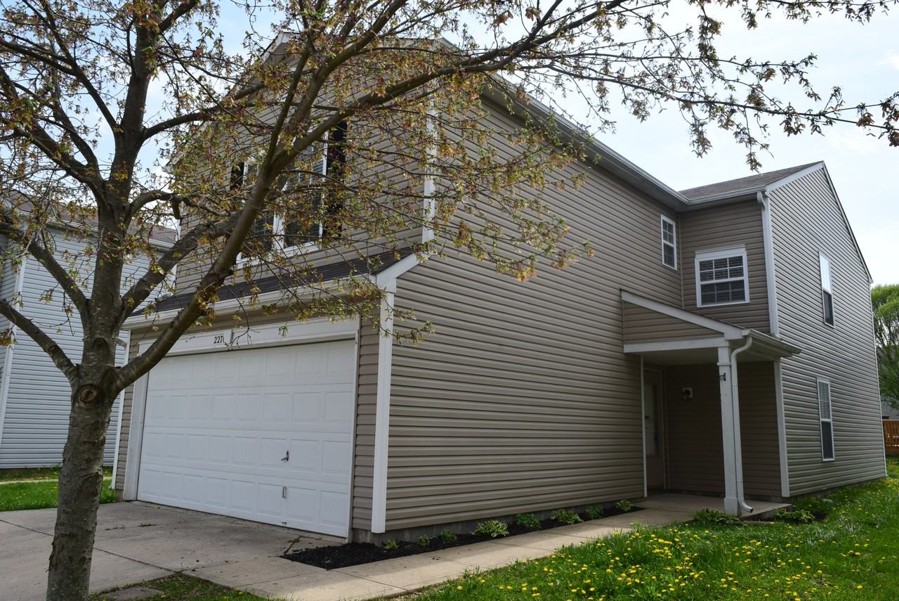 2270 Collins Way - Photo 3 of 22
