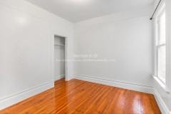 420 Broderick St - Photo 6 of 17